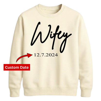 Personalised Wedding Date Script Graphic Bride Unisex Sweatshirt