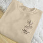 Custom Flower Mama Sweatshirt, Personalised Birth Flower With Year Mom Sweater, Mothers Day Minimalist Pullover Jumper, XS-4XL Sizes Shirt