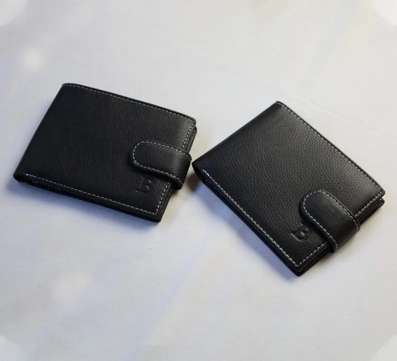 Custom Engraved Black Leather Wallet, Personalised Men's Monogrammed Wallet, Groomsmen Bifold Leather Wallet, Valentine's Day Gift for Him