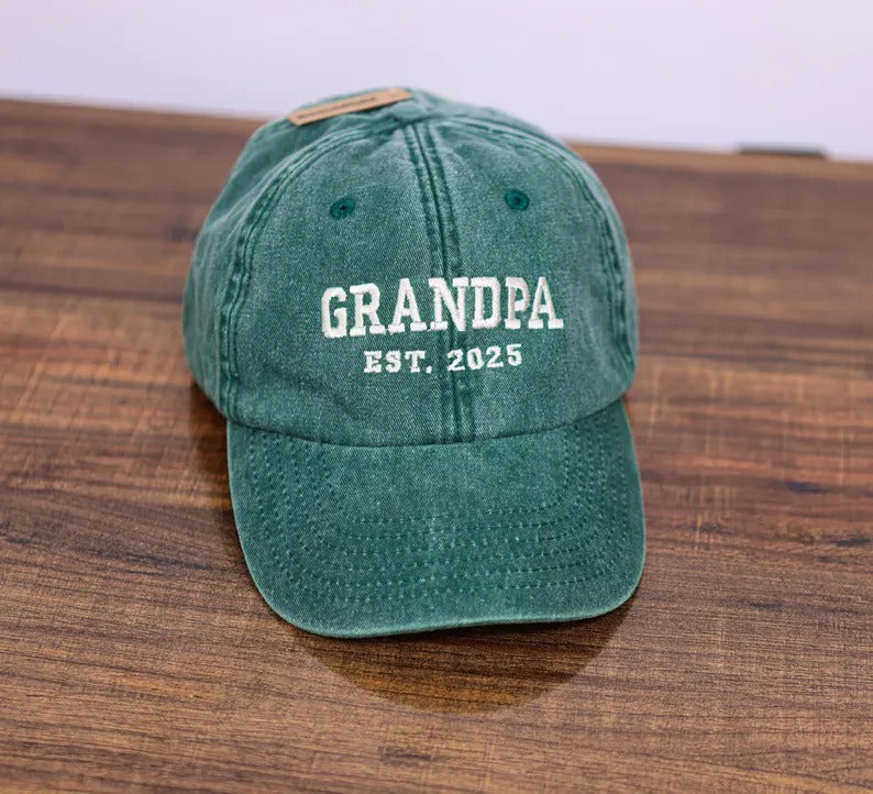 Personalised Embroidered Hat, Custom Date Mom & Dad Baseball Hat, Vintage Hat for New Grandma, Pregnancy Announcement Gift, Mothers Day Gift