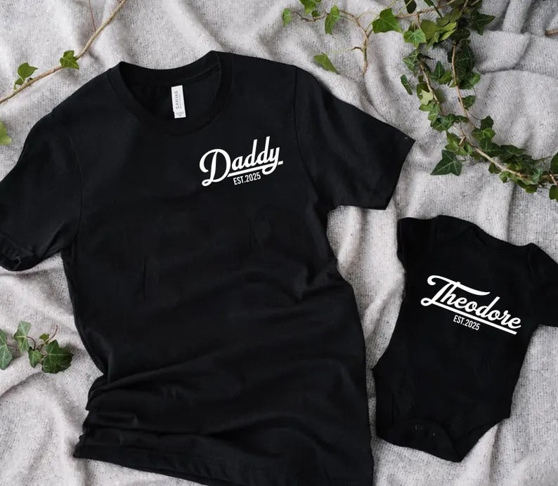 Personalised Dad Est Shirt, Custom Dad T-Shirt with Baby’s Birth Year, Father’s Day Gift from Baby, New Dad Gifts, Matching Family Shirts