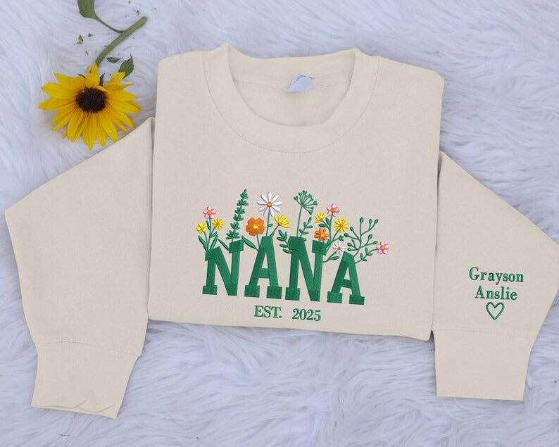 Nana Embroidered Floral Sweatshirt, Custom Nana Crewneck With Heart Kids Names, Nana Crewneck Jumper for Grandma, Best Mothers Day Gifts