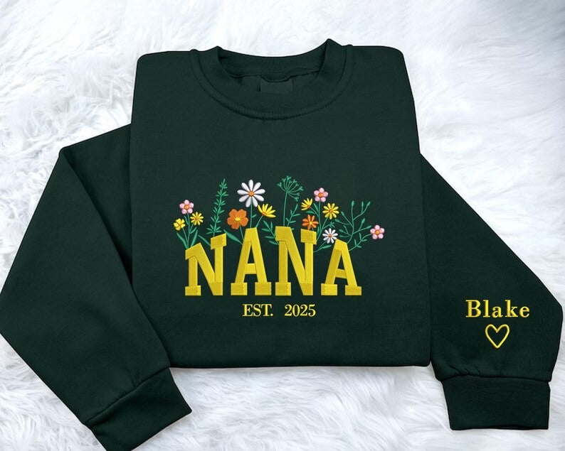 Nana Embroidered Floral Sweatshirt, Custom Nana Crewneck With Heart Kids Names, Nana Crewneck Jumper for Grandma, Best Mothers Day Gifts