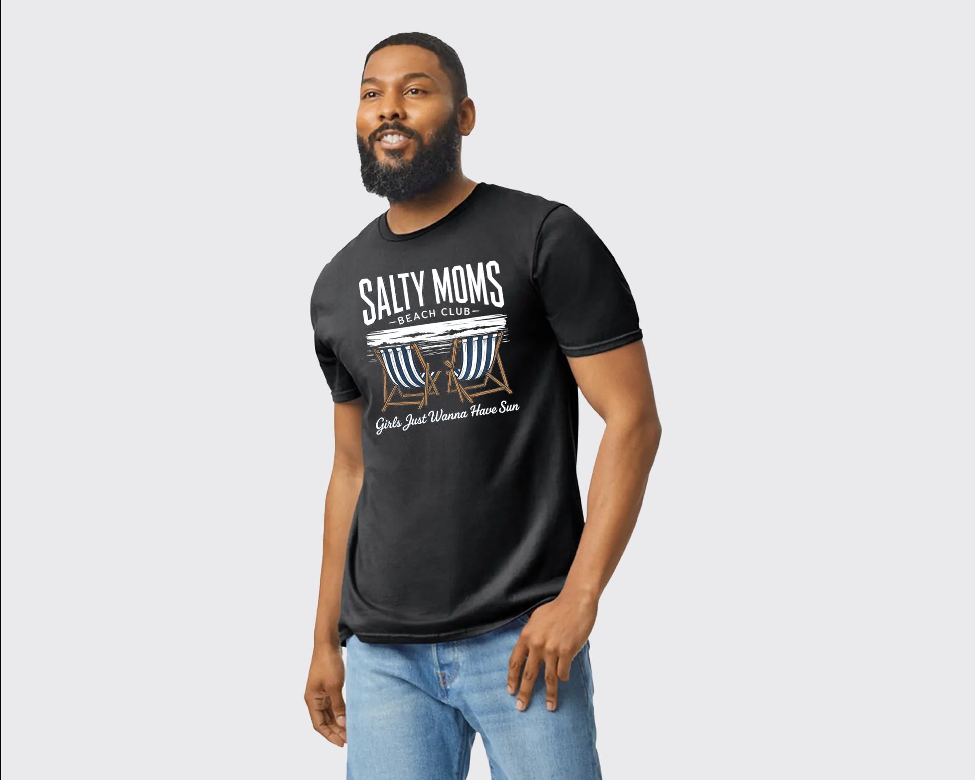 Salty Moms Beach Club Tee, Just Wanna Have Sun Summer Shirt For Women, Cute Summer Vibes Vacation Graphic T-Shirt M8440