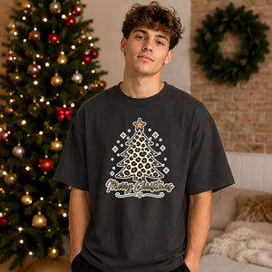 Leopard Print Festive Tree Art Christmas Oversized T-Shirt