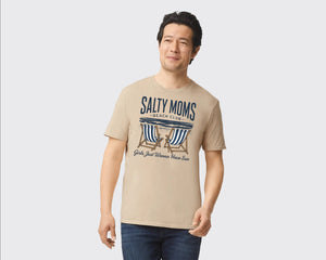 Salty Moms Beach Club Tee, Just Wanna Have Sun Summer Shirt For Women, Cute Summer Vibes Vacation Graphic T-Shirt M8440