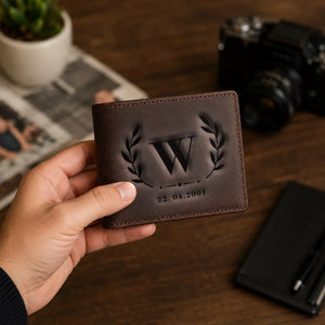 Personalised Engraved Laurel Wreath Monogram Date Leather wallet