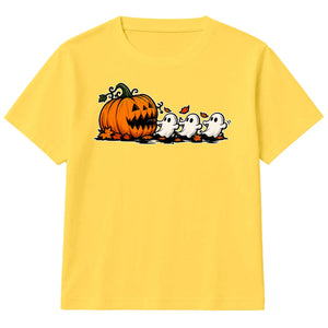 Playful pumpkin chasing little ghosts Halloween Kids T-Shirt