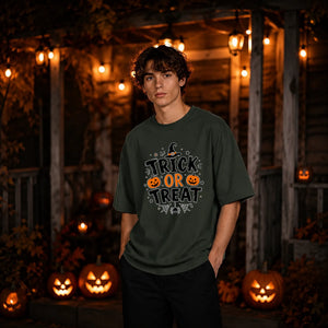 Pumpkin trick or treat graphic Halloween Oversized t-shirt