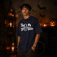 Spooky pointing skeleton hand Halloween Oversized T-Shirt