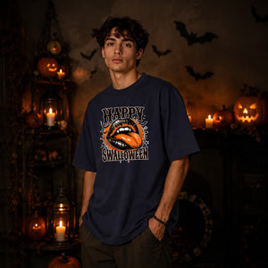 Vampire fangs and spooky lips Halloween Oversized T-Shirt