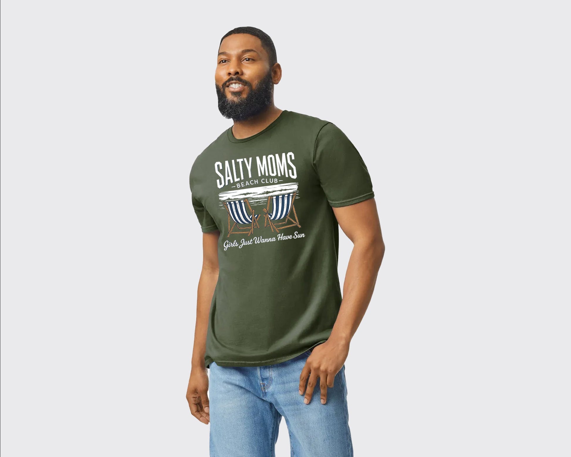 Salty Moms Beach Club Tee, Just Wanna Have Sun Summer Shirt For Women, Cute Summer Vibes Vacation Graphic T-Shirt M8440